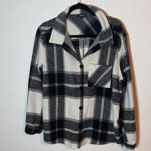 1Clique Black White Gray Button Down Plaid Shacket Size 2X
